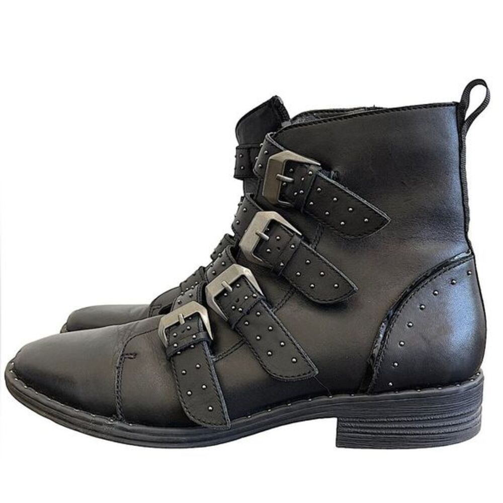 STEVE MADDEN Pursue Buckle Straps Black Leather Boots 8.5